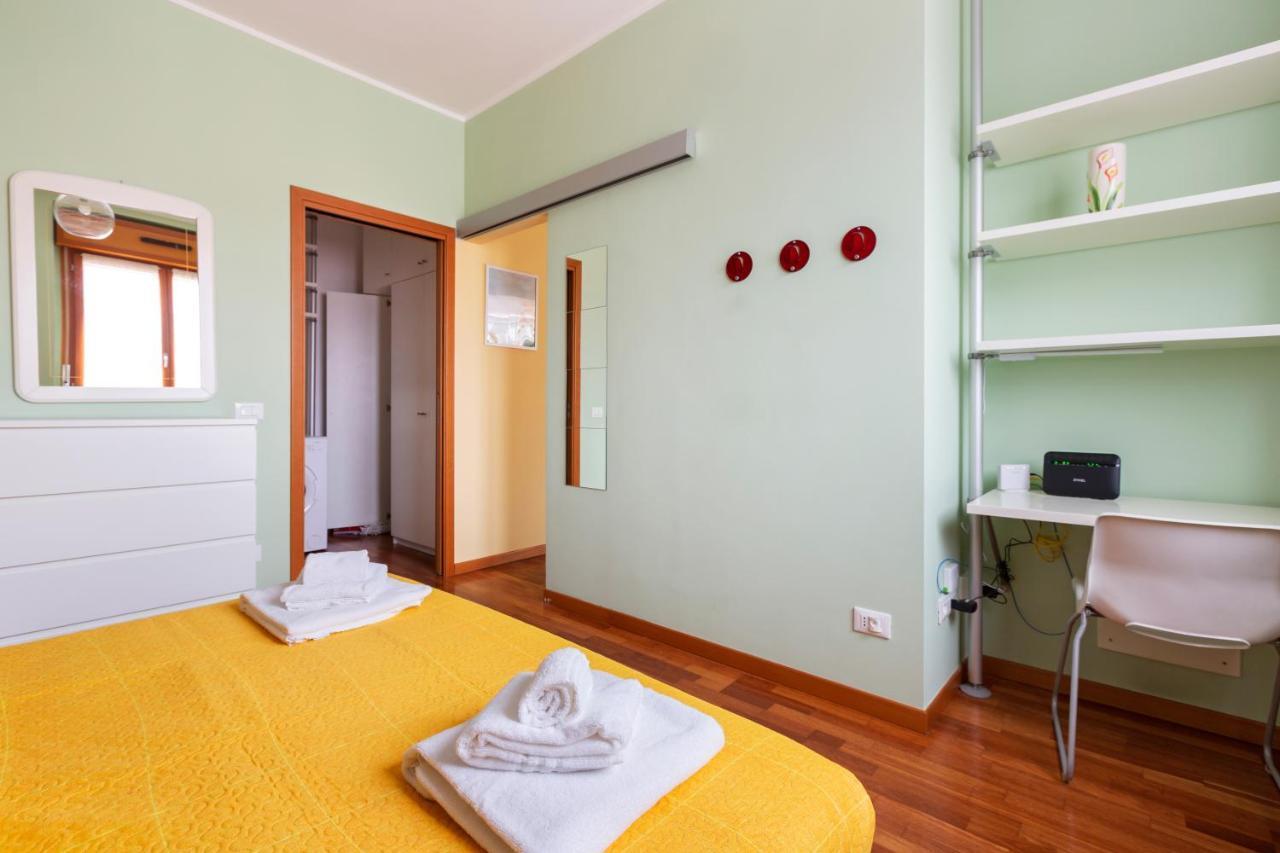 Savona District Terrace Flat Apartment Milano Exterior foto