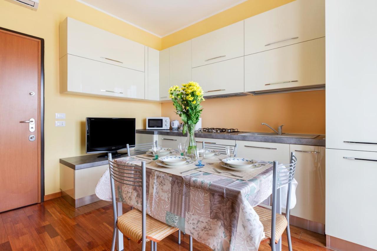 Savona District Terrace Flat Apartment Milano Exterior foto